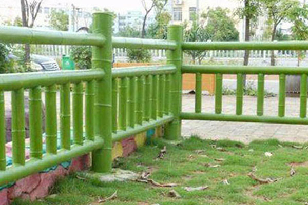 仿竹柵欄
