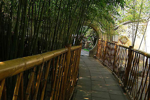 仿木柵欄