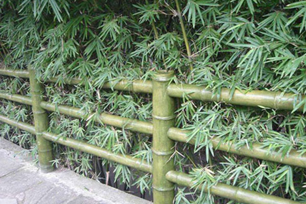 仿竹柵欄